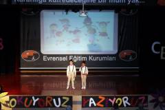 Evrensel Kolej